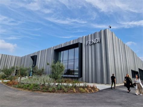 fendi nuovo stabilimento|fendi fabbriche.